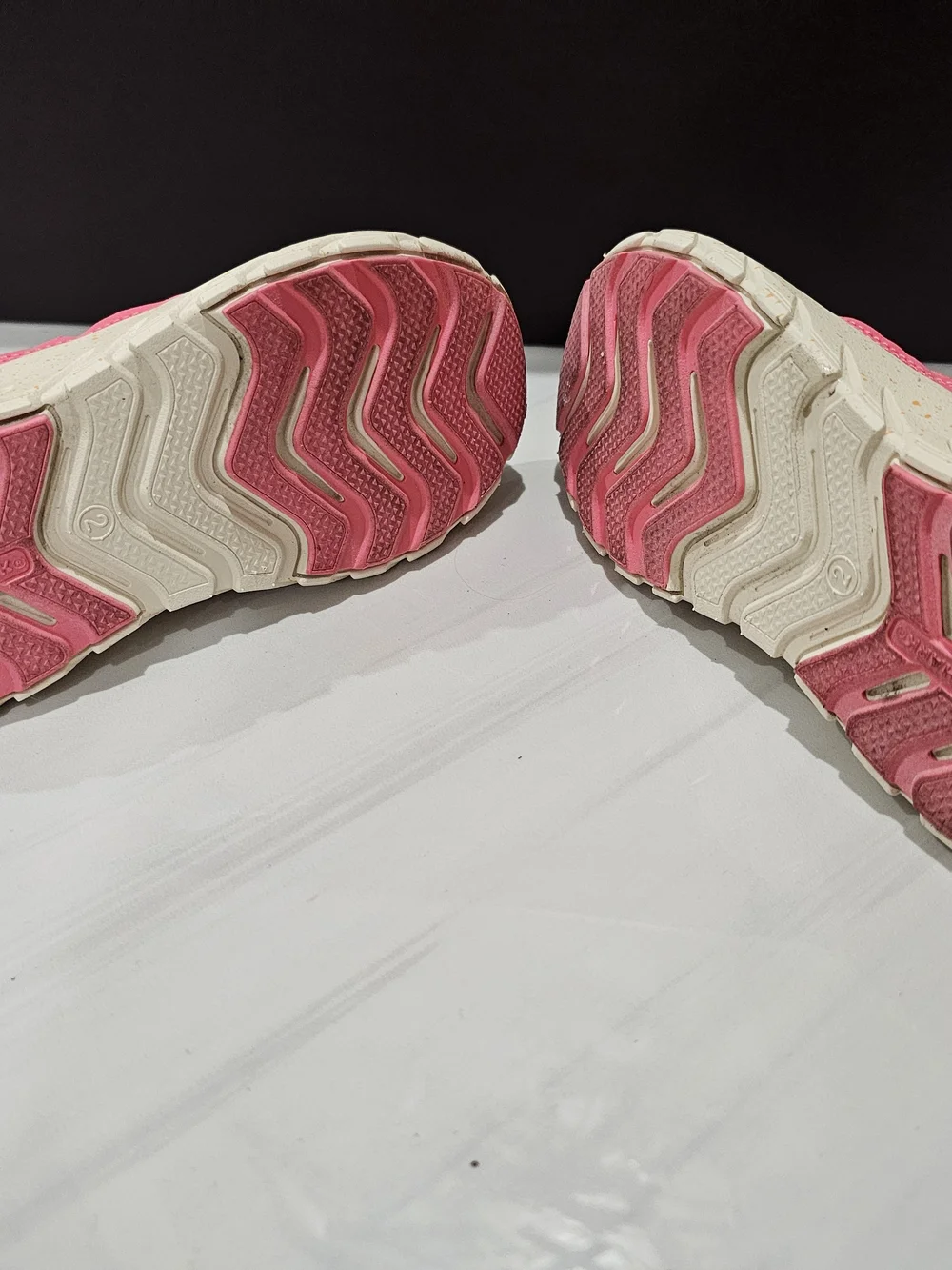 Rugged Shark Girls Pink Trek Sandals Size 2